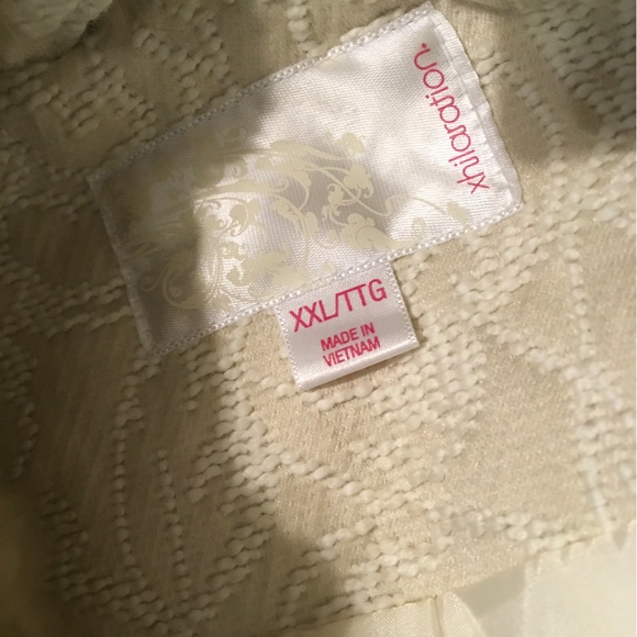 Cream Floral Coat - Picture 4 of 4